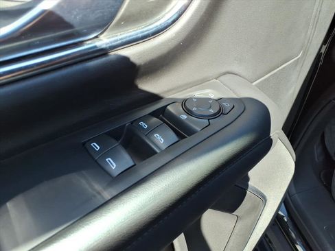 Used 2023 Chevrolet Tahoe LS image 14