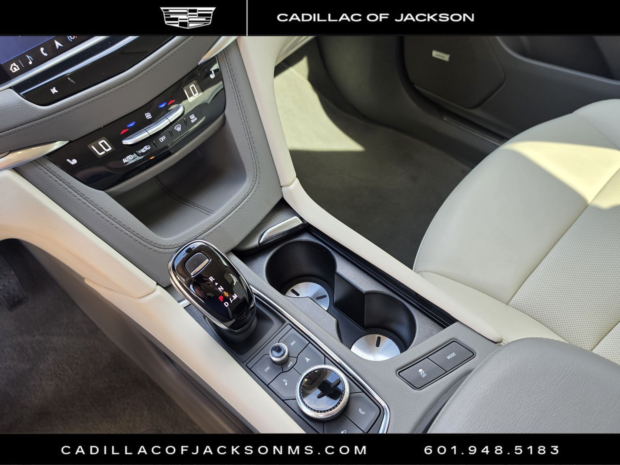 Certified 2025 Cadillac XT5 Premium Luxury FWD image 19