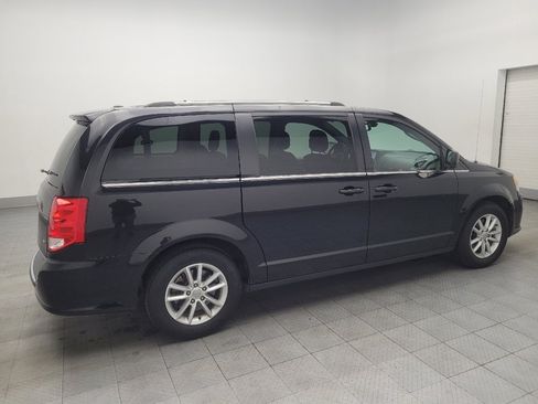 Used 2020 Dodge Grand Caravan SXT image 10