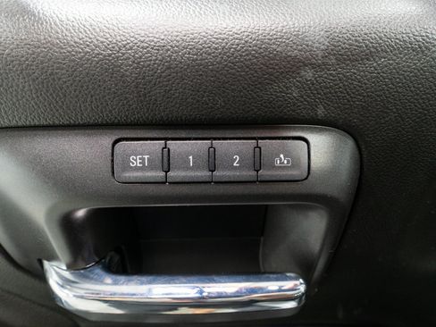 Used 2018 GMC Sierra 1500 SLT w/ SLT Premium Package AWD/4WD image 13
