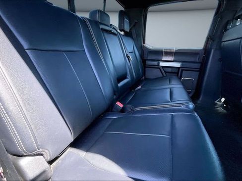 Used 2022 Ford F250 Lariat w/ Black Appearance Package AWD/4WD image 25