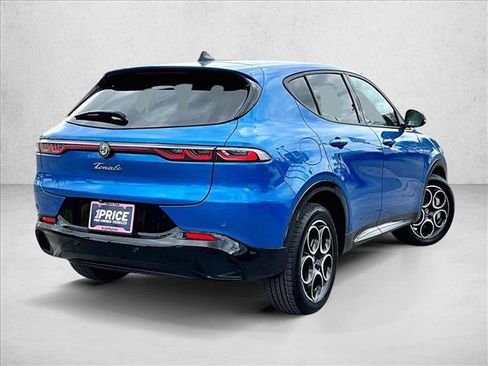 Used 2025 Alfa Romeo Tonale AWD/4WD image 2