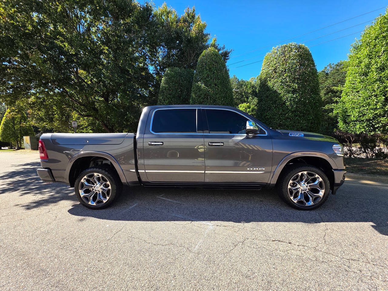 Used 2020 RAM 1500 Limited AWD/4WD image 8