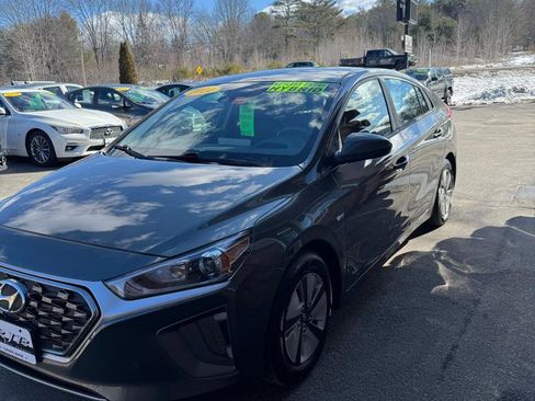 Used 2020 Hyundai Ioniq Blue image 4