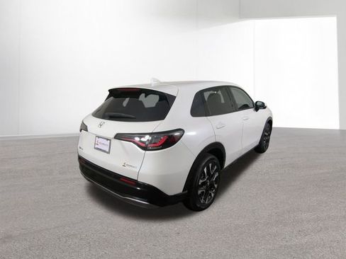 New 2026 Honda HR-V EX-L image 13