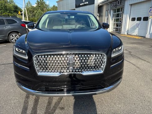Used 2021 Lincoln Nautilus AWD w/ Equipment Group 101A image 2