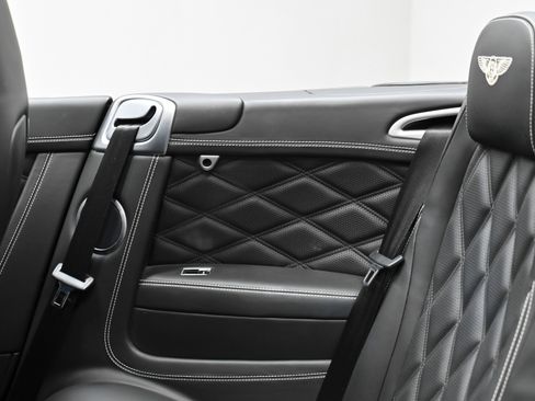 Used 2014 Bentley Continental GTC image 30