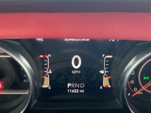 Used 2021 Jeep Wrangler Unlimited Sahara image 19