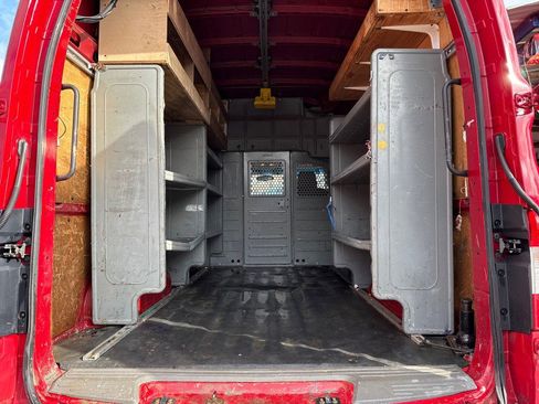 Used 2012 Nissan NV 2500 SV image 18