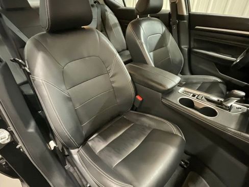 Used 2019 Nissan Altima 2.0 Edition One FWD image 16