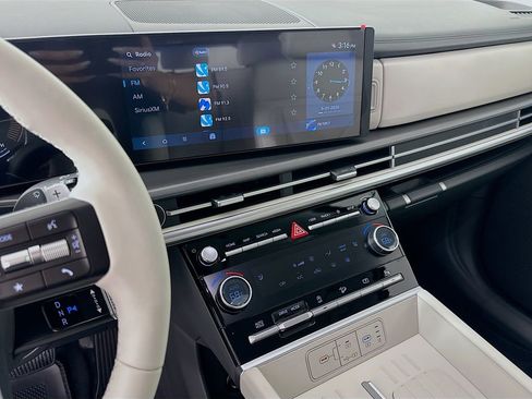 New 2026 Hyundai Santa Fe SEL FWD image 11