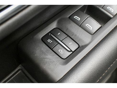 Used 2023 Chevrolet Tahoe High Country AWD/4WD image 36