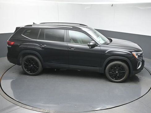 New 2026 Volkswagen Atlas SE FWD image 51