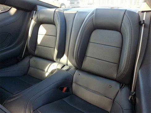 Used 2025 Ford Mustang GT Premium image 12