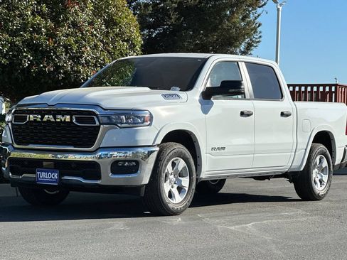 New 2026 RAM 1500 Big Horn AWD/4WD image 8