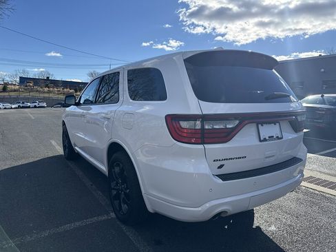 Used 2021 Dodge Durango SXT image 4