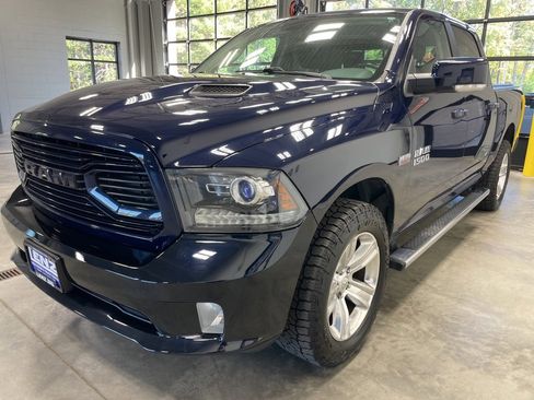 Used 2018 RAM 1500 Sport w/ Sport Premium Group image 4