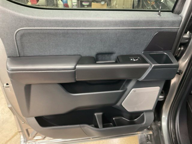 Used 2025 Ford F150 Lariat AWD/4WD image 15