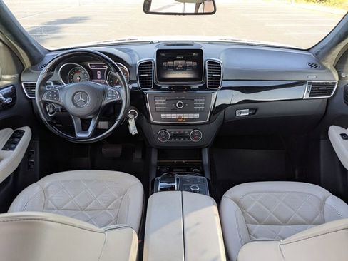 Used 2017 Mercedes-Benz GLS 450 4MATIC image 15