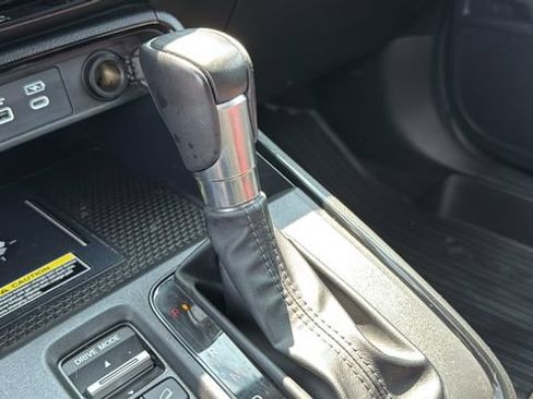 Used 2024 Honda CR-V EX-L image 18