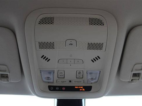 Used 2023 Cadillac XT6 Premium Luxury AWD/4WD image 21