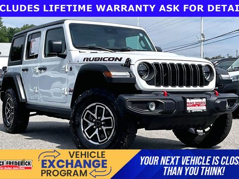 Used 2025 Jeep Wrangler Unlimited Rubicon w/ Convenience Group AWD/4WD image 1