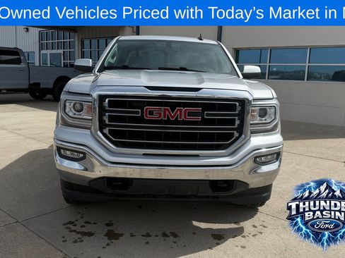 Used 2018 GMC Sierra 1500 SLE w/ Suspension Package, Off-Road AWD/4WD image 2