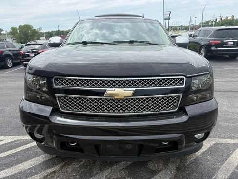 Used 2011 Chevrolet Tahoe LTZ AWD/4WD image 8