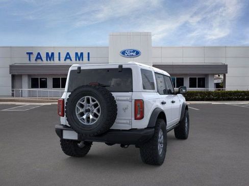 New 2025 Ford Bronco Badlands image 8