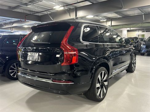Certified 2023 Volvo XC90 T8 Ultimate w/ Protection Package Premier image 2
