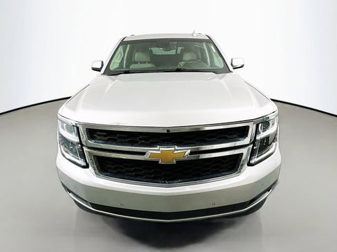 Used 2018 Chevrolet Tahoe LT image 2