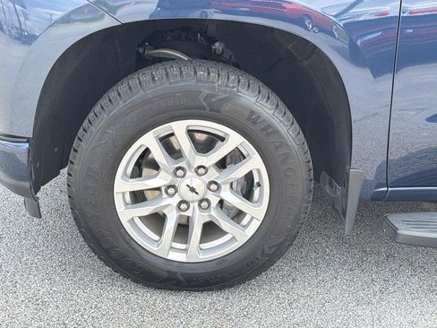 Used 2021 Chevrolet Silverado 1500 RST AWD/4WD image 31