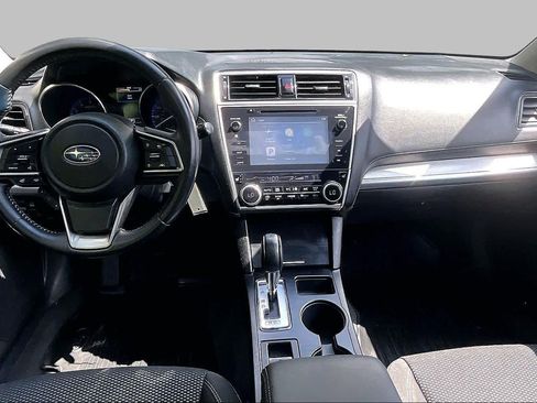 Used 2018 Subaru Outback 2.5i Premium AWD/4WD image 16