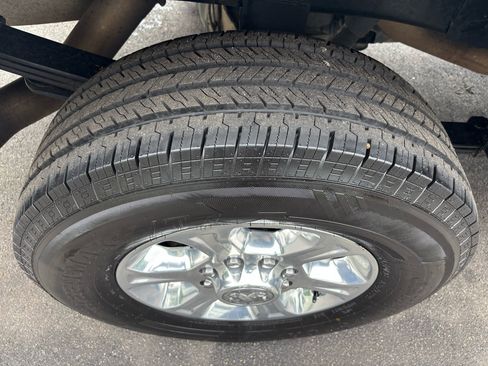 Used 2022 RAM 3500 Big Horn image 22