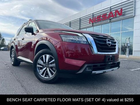 Certified 2022 Nissan Pathfinder SL AWD/4WD image 4