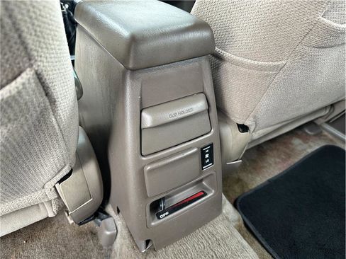 Used 2000 Toyota 4Runner SR5 AWD/4WD image 17