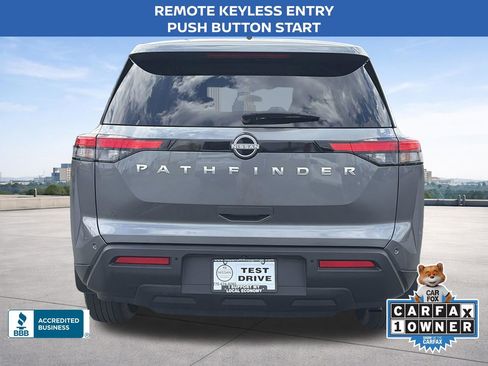 Certified 2025 Nissan Pathfinder S image 4