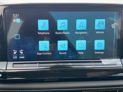 Certified 2026 Volkswagen Atlas SE FWD image 17