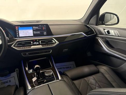 Used 2023 BMW X5 sDrive40i w/ M Sport Package RWD image 27