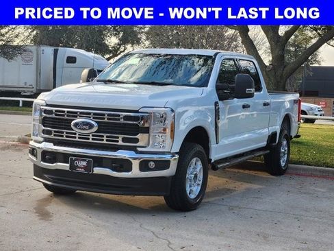 Used 2025 Ford F250 XLT w/ FX4 Off-Road Package image 11