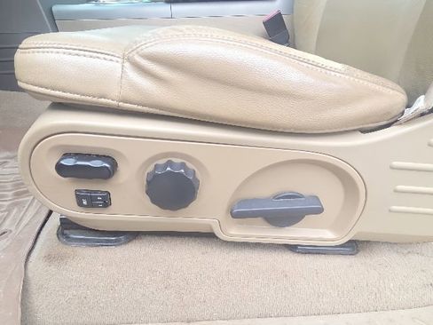 Used 2007 Ford F150 XLT AWD/4WD image 21