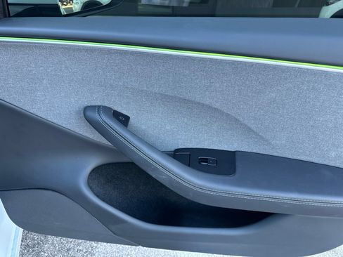 Used 2025 Tesla Model 3 RWD image 16