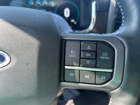 Used 2021 Ford F150 Lariat image 27