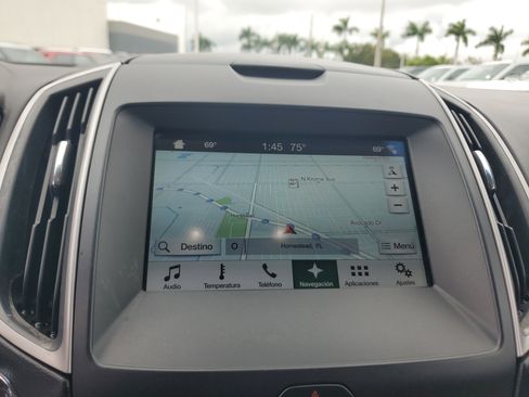 Used 2018 Ford Edge SEL w/ Equipment Group 201A image 10