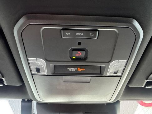Used 2024 Toyota Tacoma SR RWD image 17