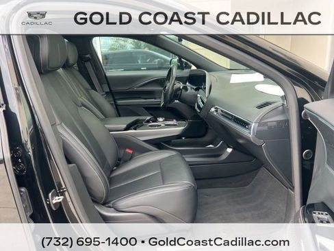 Used 2024 Cadillac Lyriq Sport AWD/4WD image 7