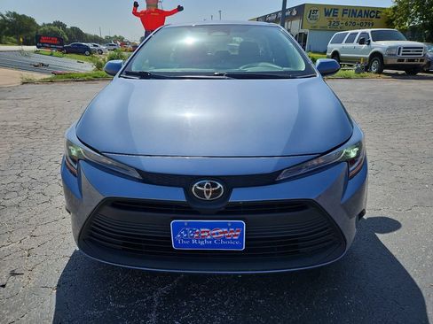 Used 2024 Toyota Corolla LE FWD image 3