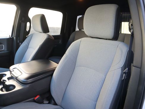 Used 2023 RAM 2500 Big Horn w/ Level 1 Equipment Group image 27