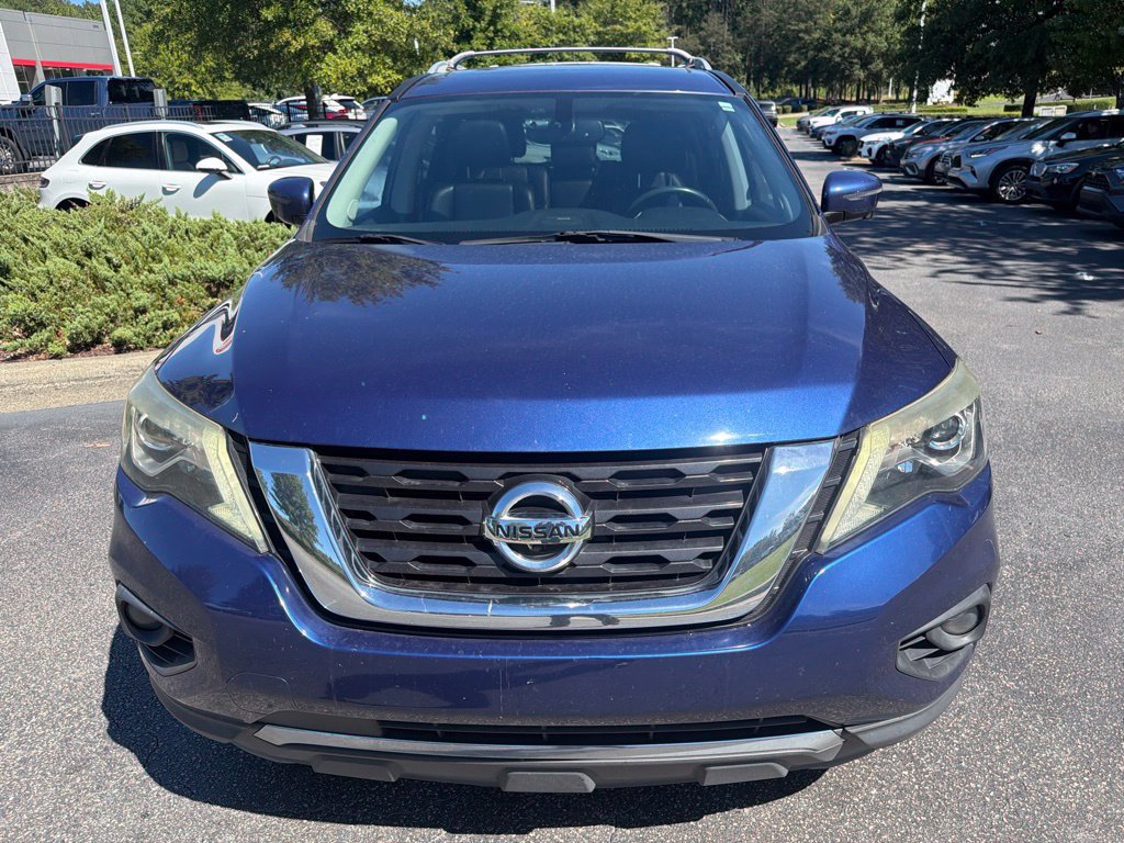 Used 2017 Nissan Pathfinder SL w/ SL Premium Package AWD/4WD image 3