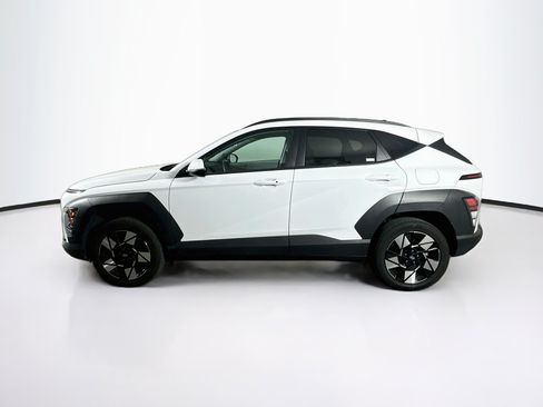 Used 2025 Hyundai Kona SEL AWD/4WD image 4